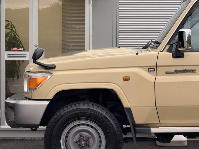 ランドクルーザー70 車検1年/ピックアップ/純正SDナビ/フルセグTV/ETC/5MT/Bluethooth/キーレス(25枚目)