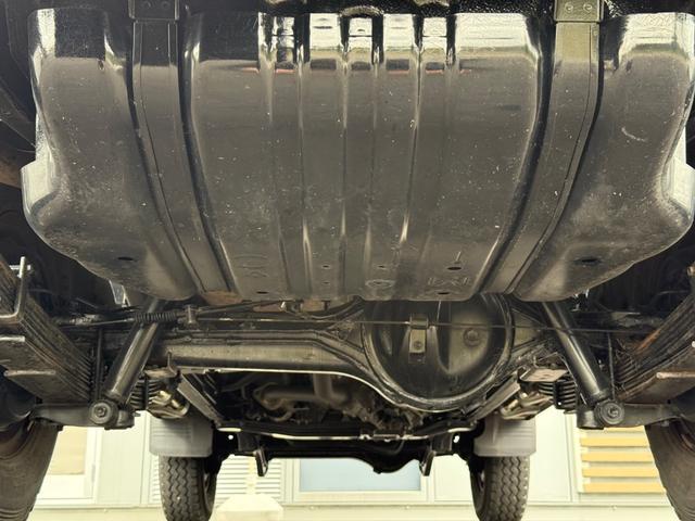 ランドクルーザー70 車検1年/ピックアップ/純正SDナビ/フルセグTV/ETC/5MT/Bluethooth/キーレス(38枚目)