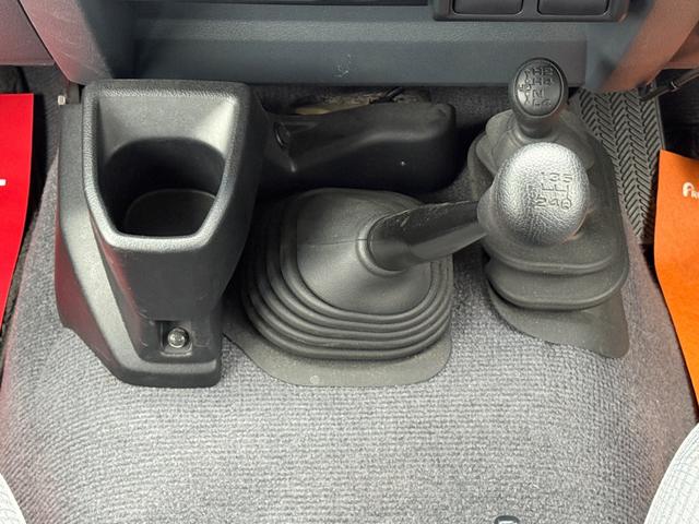 ランドクルーザー70 車検1年/ピックアップ/純正SDナビ/フルセグTV/ETC/5MT/Bluethooth/キーレス(72枚目)