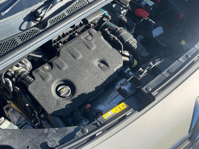 ベルランゴ 2年車検/衝突軽減/アクティブクルーズコントロール/BSM/パノラミックガラスルーフ/純正ディスプレイオーディオ/バックカメラ/サイドカメラ/AppleCarPlay/ETC/純正16インチAW(6枚目)