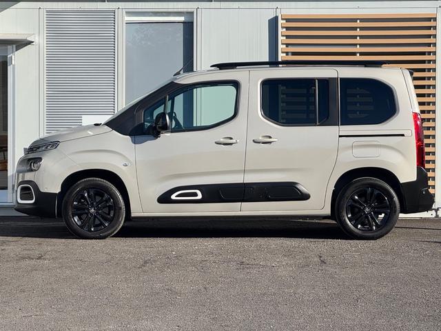 ベルランゴ 2年車検/衝突軽減/アクティブクルーズコントロール/BSM/パノラミックガラスルーフ/純正ディスプレイオーディオ/バックカメラ/サイドカメラ/AppleCarPlay/ETC/純正16インチAW(23枚目)