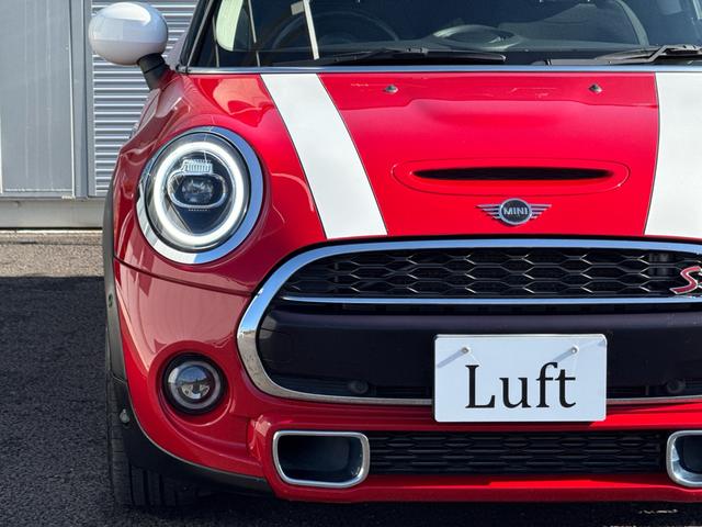 ＭＩＮＩ クーパーＳ　車検２年／中期／６速ＭＴ／サンルーフ／バックカメラ／ＥＴＣ／クリアランスソナー／純正ナビ／純正アルミホイール／Ｂｌｕｅｔｏｏｔｈ／スマートキー／プッシュスタート／（10枚目）