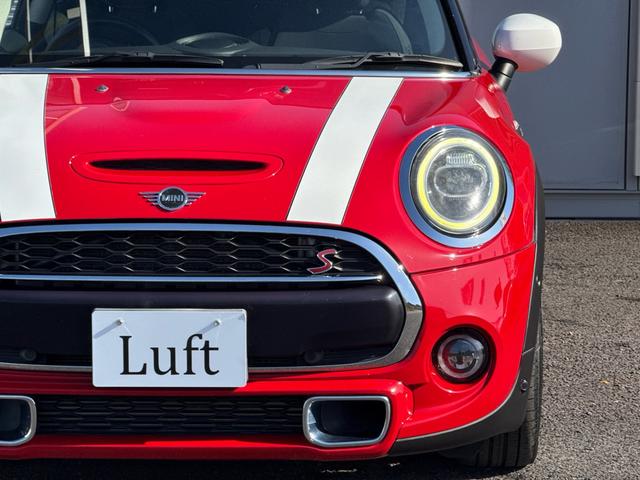 ＭＩＮＩ クーパーＳ　車検２年／中期／６速ＭＴ／サンルーフ／バックカメラ／ＥＴＣ／クリアランスソナー／純正ナビ／純正アルミホイール／Ｂｌｕｅｔｏｏｔｈ／スマートキー／プッシュスタート／（11枚目）