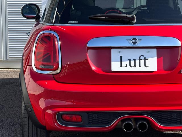 ＭＩＮＩ クーパーＳ　車検２年／中期／６速ＭＴ／サンルーフ／バックカメラ／ＥＴＣ／クリアランスソナー／純正ナビ／純正アルミホイール／Ｂｌｕｅｔｏｏｔｈ／スマートキー／プッシュスタート／（30枚目）