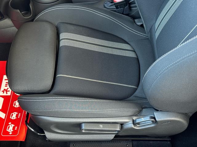 ＭＩＮＩ クーパーＳ　車検２年／中期／６速ＭＴ／サンルーフ／バックカメラ／ＥＴＣ／クリアランスソナー／純正ナビ／純正アルミホイール／Ｂｌｕｅｔｏｏｔｈ／スマートキー／プッシュスタート／（55枚目）