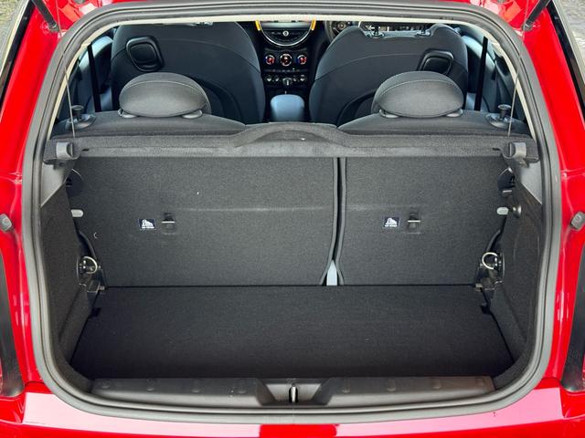 ＭＩＮＩ クーパーＳ　車検２年／中期／６速ＭＴ／サンルーフ／バックカメラ／ＥＴＣ／クリアランスソナー／純正ナビ／純正アルミホイール／Ｂｌｕｅｔｏｏｔｈ／スマートキー／プッシュスタート／（59枚目）