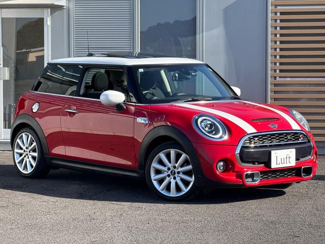ＭＩＮＩ クーパーＳ　車検２年／中期／６速ＭＴ／サンルーフ／バックカメラ／ＥＴＣ／クリアランスソナー／純正ナビ／純正アルミホイール／Ｂｌｕｅｔｏｏｔｈ／スマートキー／プッシュスタート／（79枚目）