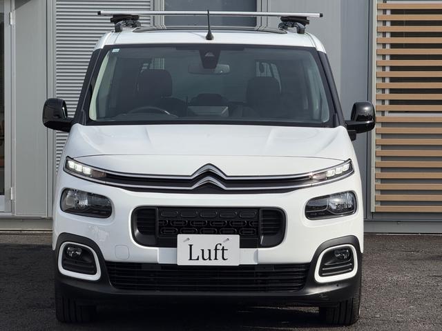 ベルランゴ シャイン　２年車検／衝突軽減／ＢＳＭ／アクティブクルーズコントロール／パノラミックガラスルーフ／ＥＴＣ／純正ディスプレイオーディオ／バックカメラ／サイドカメラ／ＡｐｐｌｅＣａｒＰｌａｙ／クリアランスソナー（9枚目）