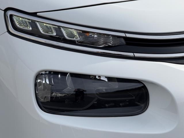 ベルランゴ シャイン　２年車検／衝突軽減／ＢＳＭ／アクティブクルーズコントロール／パノラミックガラスルーフ／ＥＴＣ／純正ディスプレイオーディオ／バックカメラ／サイドカメラ／ＡｐｐｌｅＣａｒＰｌａｙ／クリアランスソナー（12枚目）