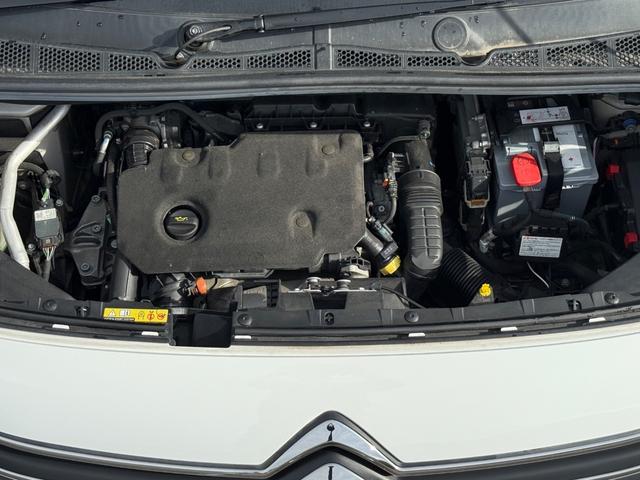 ベルランゴ シャイン　２年車検／衝突軽減／ＢＳＭ／アクティブクルーズコントロール／パノラミックガラスルーフ／ＥＴＣ／純正ディスプレイオーディオ／バックカメラ／サイドカメラ／ＡｐｐｌｅＣａｒＰｌａｙ／クリアランスソナー（15枚目）