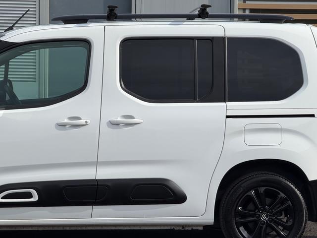 ベルランゴ シャイン　２年車検／衝突軽減／ＢＳＭ／アクティブクルーズコントロール／パノラミックガラスルーフ／ＥＴＣ／純正ディスプレイオーディオ／バックカメラ／サイドカメラ／ＡｐｐｌｅＣａｒＰｌａｙ／クリアランスソナー（28枚目）