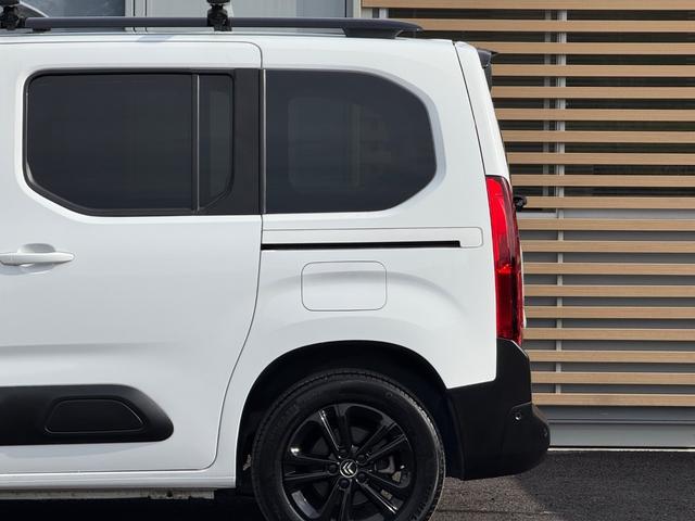 ベルランゴ シャイン　２年車検／衝突軽減／ＢＳＭ／アクティブクルーズコントロール／パノラミックガラスルーフ／ＥＴＣ／純正ディスプレイオーディオ／バックカメラ／サイドカメラ／ＡｐｐｌｅＣａｒＰｌａｙ／クリアランスソナー（29枚目）