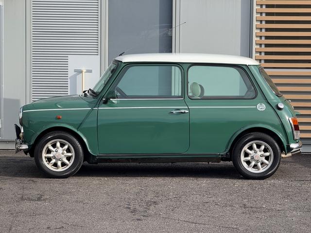 国産車・輸入車問わず、高価下取り致します！残債が残っている車も下取り可能となりますので、是非一度査定をご依頼ください！