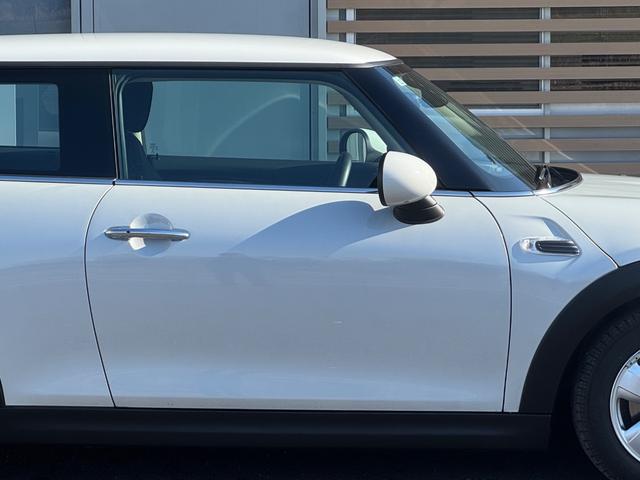 MINI クーパー 車検2年/中期/ホワイトシルバー/LEDヘッドライト/純正ナビ/ETC/衝突軽減/純正アルミホイール/Bluetooth/スマートキー/プッシュスタート/クリアランスソナー(22枚目)