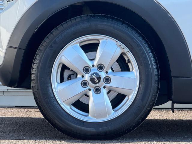 MINI クーパー 車検2年/中期/ホワイトシルバー/LEDヘッドライト/純正ナビ/ETC/衝突軽減/純正アルミホイール/Bluetooth/スマートキー/プッシュスタート/クリアランスソナー(45枚目)