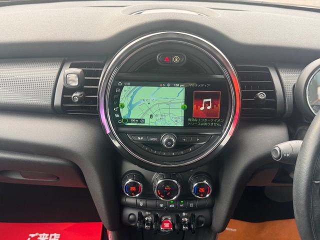 MINI クーパー 車検2年/中期/ホワイトシルバー/LEDヘッドライト/純正ナビ/ETC/衝突軽減/純正アルミホイール/Bluetooth/スマートキー/プッシュスタート/クリアランスソナー(57枚目)