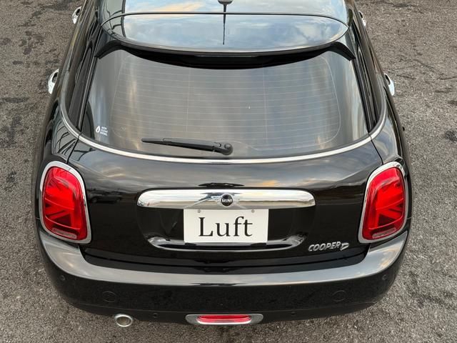 MINI クーパーD 車検2年/中期/黒レザーシート/LEDヘッドライト/シートヒーター/純正ナビ/バックカメラ/Bluetooth/純正アルミホイール/スマートキー/プッシュスタート/ETC/コーナーセンサー/(35枚目)