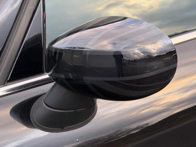 MINI クーパーD 車検2年/中期/黒レザーシート/LEDヘッドライト/シートヒーター/純正ナビ/バックカメラ/Bluetooth/純正アルミホイール/スマートキー/プッシュスタート/ETC/コーナーセンサー/(44枚目)