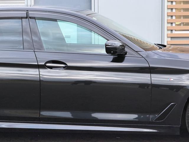 5シリーズ 530i エディション ミッション:インポッシブル 限定車/車検令和8年6月まで/ハーマンカードン/レザーシート/ヘッドアップディスプレイ/360度カメラ/純正ナビ/シートヒーター/ミラーインETC/LEDヘッドライト/純正アルミホイール/オートライト(22枚目)