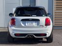 クーパーＳＤ　車検２年／中期／ハーフレザーシート／アクティブクルーズコントロール／ＬＥＤヘッドライト／純正ナビ／バックカメラ／純正１７インチアルミホイール／スマートキー／プッシュスタート／Ｂｌｕｅｔｏｏｔｈ／（28枚目）