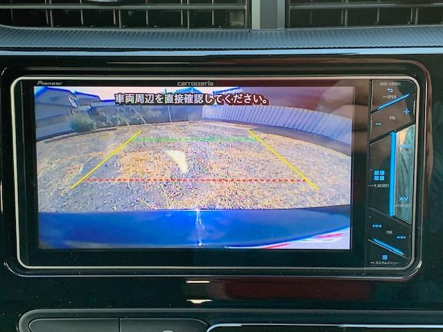 アクア Ｓスタイルブラック　トヨタセーフティセンス・ナビ・フルセグＴＶ・Ｂｌｕｅｔｏｏｔｈオーディオ・ＤＶＤ再生・ＵＳＢ接続・バックカメラ・ビルトインＥＴＣ・前席シートヒーター・ナノイー・クリアランスソナー・スマートキー・禁煙車（6枚目）