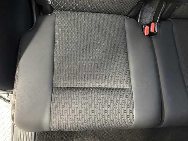 スペーシアカスタム ハイブリッドＸＳターボ　ユーザー買取車　スズキセーフティサポート　両側パワースライドドア　フルセグＴＶ　ＬＥＤヘッドライト　禁煙車　ハーフレザーシート　ＳＤナビ　純正１５インチアルミホイール　Ｂｌｕｅｔｏｏｔｈ対応　ＥＴＣ（53枚目）