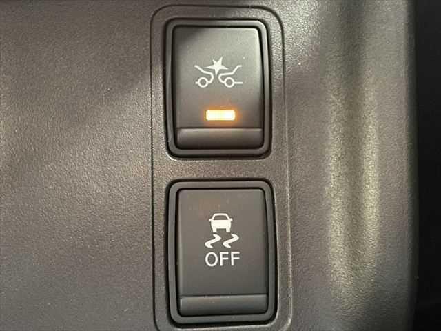 セレナ ハイウェイスターＧ　６ヶ月走行無制限保証付き　純正９型ナビ　プロパイロット　デジタルインナーミラー　電動パーキング　オートホールド　禁煙車　アラビューモニター　両側パワスラ　衝突軽減ブレーキ　コーナーセンサー（8枚目）