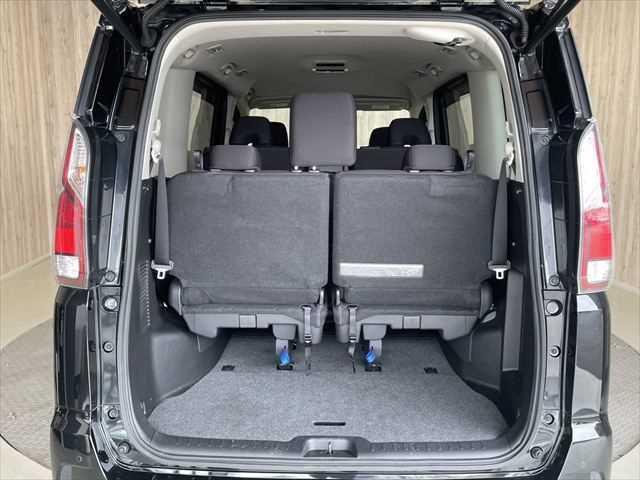 セレナ ハイウェイスターＧ　６ヶ月走行無制限保証付き　純正９型ナビ　プロパイロット　デジタルインナーミラー　電動パーキング　オートホールド　禁煙車　アラビューモニター　両側パワスラ　衝突軽減ブレーキ　コーナーセンサー（13枚目）