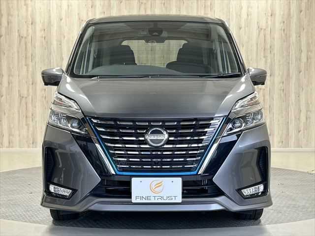 セレナ e-POWER ハイウェイスター V 後期 10インチナビ プロパイロット 両側パワスラ アラウンドビュー 禁煙車 衝突軽減ブレーキ LEDヘッド Wエアコン ドラレコ ETC ブラインドスポットモニター 純正15AW スマートキー(19枚目)