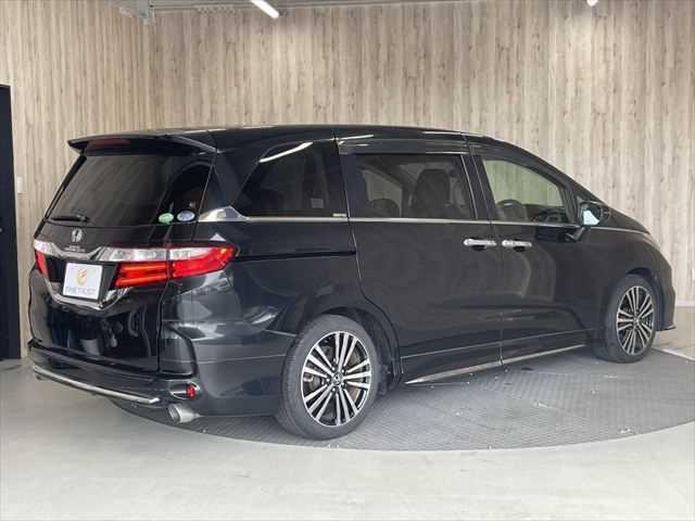 オデッセイ アブソルート・EX 6ヶ月走行無制限保証付き 衝突軽減ブレーキ 両側パワスラ インターナビ 全方位カメラ LEDヘッド 禁煙車 ハーフレザー オートクルコン 純正18AW ブラインドスポットモニタ Bluetooth(20枚目)