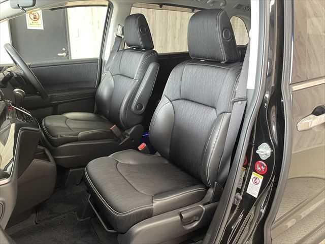 オデッセイ アブソルート・EX 6ヶ月走行無制限保証付き 衝突軽減ブレーキ 両側パワスラ インターナビ 全方位カメラ LEDヘッド 禁煙車 ハーフレザー オートクルコン 純正18AW ブラインドスポットモニタ Bluetooth(37枚目)