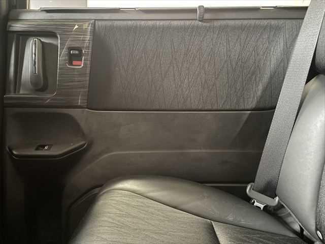 オデッセイ アブソルート・EX 6ヶ月走行無制限保証付き 衝突軽減ブレーキ 両側パワスラ インターナビ 全方位カメラ LEDヘッド 禁煙車 ハーフレザー オートクルコン 純正18AW ブラインドスポットモニタ Bluetooth(59枚目)