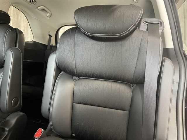 オデッセイ アブソルート・EX 6ヶ月走行無制限保証付き 衝突軽減ブレーキ 両側パワスラ インターナビ 全方位カメラ LEDヘッド 禁煙車 ハーフレザー オートクルコン 純正18AW ブラインドスポットモニタ Bluetooth(68枚目)