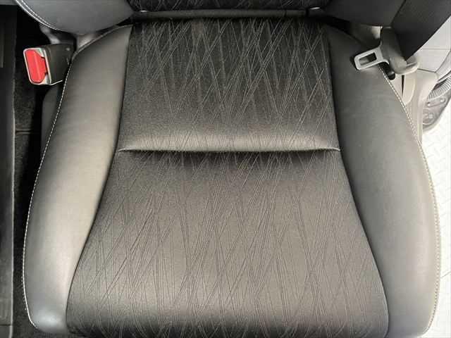 オデッセイ アブソルート・EX 6ヶ月走行無制限保証付き 衝突軽減ブレーキ 両側パワスラ インターナビ 全方位カメラ LEDヘッド 禁煙車 ハーフレザー オートクルコン 純正18AW ブラインドスポットモニタ Bluetooth(69枚目)