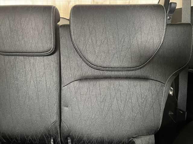 オデッセイ アブソルート・EX 6ヶ月走行無制限保証付き 衝突軽減ブレーキ 両側パワスラ インターナビ 全方位カメラ LEDヘッド 禁煙車 ハーフレザー オートクルコン 純正18AW ブラインドスポットモニタ Bluetooth(70枚目)