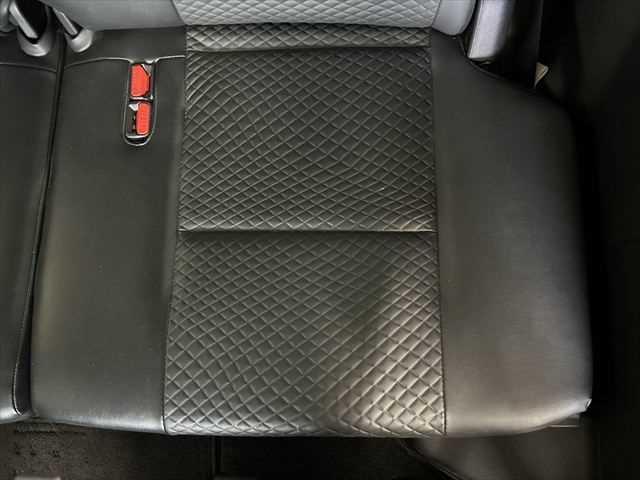 セレナ e-パワー ハイウェイスターV 後期 純正10インチナビ 後席モニター アラウンドビューモニター 防水シート 両側パワースライドドア 衝突軽減ブレーキ 禁煙車 ETC クリアランスソナー ブラインドスポットモニター スマートキー(69枚目)