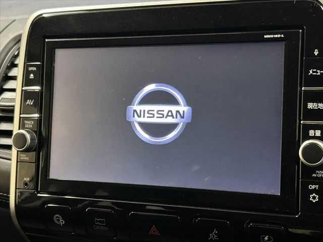 セレナ e-パワー ハイウェイスターV 純正9型ナビ プロパイロット 後席モニター デジタルインナーミラー 全方位カメラ 両側パワースライドド 禁煙車 ドラレコ 衝突軽減ブレーキ クリアランスソナー LEDヘッド スマートキー  Wエアコン(4枚目)