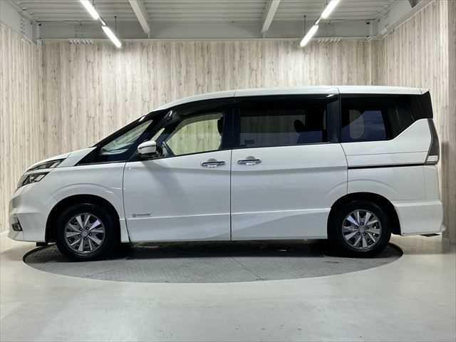 セレナ e-パワー ハイウェイスターV 純正9型ナビ プロパイロット 後席モニター デジタルインナーミラー 全方位カメラ 両側パワースライドド 禁煙車 ドラレコ 衝突軽減ブレーキ クリアランスソナー LEDヘッド スマートキー  Wエアコン(27枚目)