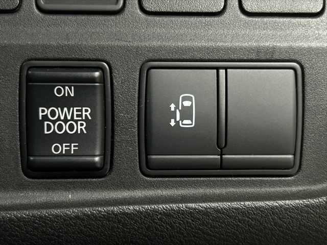 セレナ S エマージェンシーブレーキ 全方位カメラ オートクルーズコントロール ウォークスルー 禁煙車 クリアランスソナー スマートキー プッシュスタート パワースライドドア ETC 盗難防止レンタアップ(6枚目)