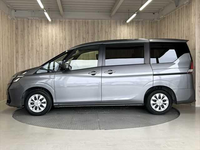 セレナ S エマージェンシーブレーキ 全方位カメラ オートクルーズコントロール ウォークスルー 禁煙車 クリアランスソナー スマートキー プッシュスタート パワースライドドア ETC 盗難防止レンタアップ(22枚目)