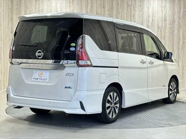 セレナ ハイウェイスター 後席モニター 9インチナビ プロパイロット 両側電動スライドドア 全方位カメラ 禁煙車 LEDヘッド フルセグ スマートキー Wエアコン ETC 電格ミラー ワンオーナー ブルートゥース ドラレコ(23枚目)