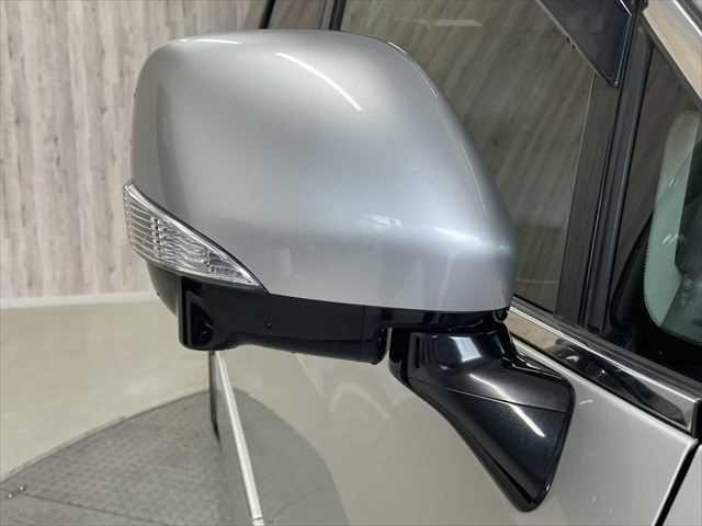 NISSAN ELGRAND 250HIGHWAY STAR S URBAN CHROME
