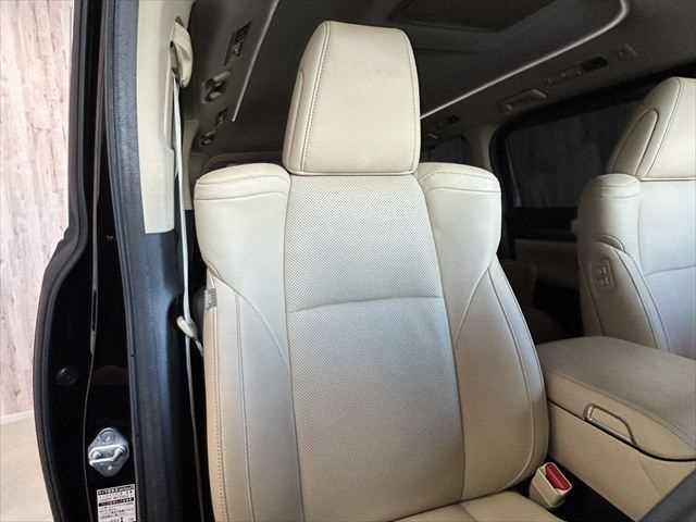 TOYOTA ALPHARD HYBRID G F PACKAGE
