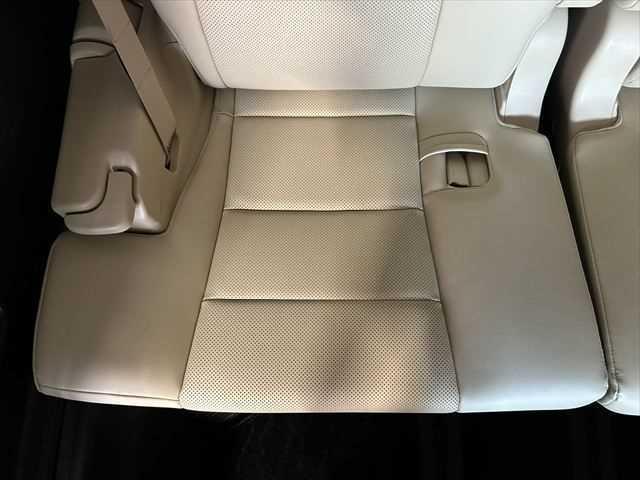 TOYOTA ALPHARD HYBRID G F PACKAGE