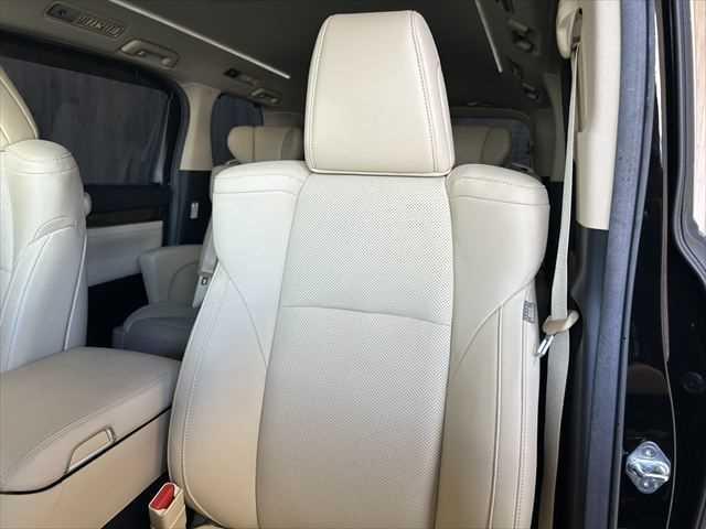 TOYOTA ALPHARD HYBRID G F PACKAGE