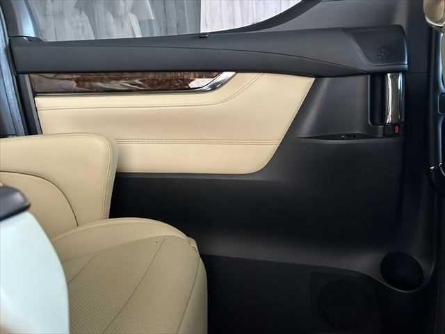 TOYOTA ALPHARD HYBRID G F PACKAGE