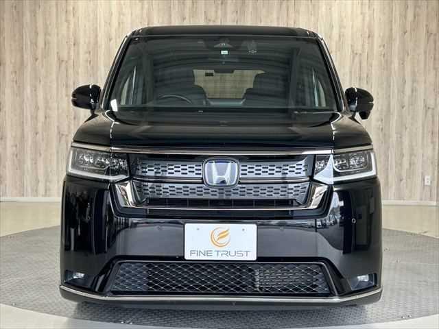 ステップワゴン ｅ：ＨＥＶスパーダ　６ヶ月走行無制限保証付き　１１．４型ナビ　ホンダセンシング　両側パワスラ　電動リア　ブラインドスポットモ二ター　禁煙車　ＭＴモード付　ハーフレザー　シートヒーター　ＥＴＣ２．０　フルセグ　ドラレコ（19枚目）