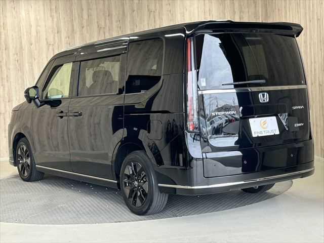 ステップワゴン ｅ：ＨＥＶスパーダ　６ヶ月走行無制限保証付き　１１．４型ナビ　ホンダセンシング　両側パワスラ　電動リア　ブラインドスポットモ二ター　禁煙車　ＭＴモード付　ハーフレザー　シートヒーター　ＥＴＣ２．０　フルセグ　ドラレコ（24枚目）