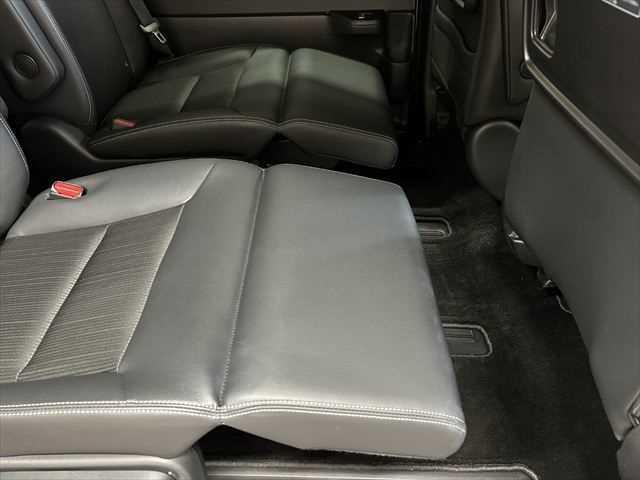 ステップワゴン ｅ：ＨＥＶスパーダ　６ヶ月走行無制限保証付き　１１．４型ナビ　ホンダセンシング　両側パワスラ　電動リア　ブラインドスポットモ二ター　禁煙車　ＭＴモード付　ハーフレザー　シートヒーター　ＥＴＣ２．０　フルセグ　ドラレコ（47枚目）