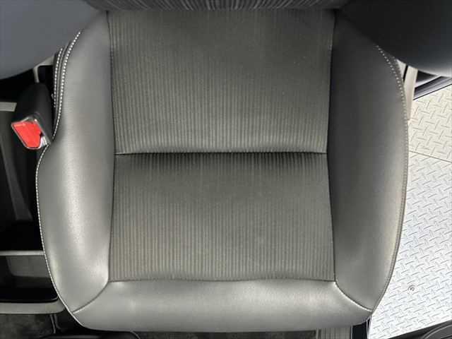 ステップワゴン ｅ：ＨＥＶスパーダ　６ヶ月走行無制限保証付き　１１．４型ナビ　ホンダセンシング　両側パワスラ　電動リア　ブラインドスポットモ二ター　禁煙車　ＭＴモード付　ハーフレザー　シートヒーター　ＥＴＣ２．０　フルセグ　ドラレコ（65枚目）